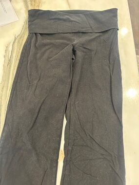 PINK Victoria’s Secret Black Fold-Over Waist Yoga Pants-Small